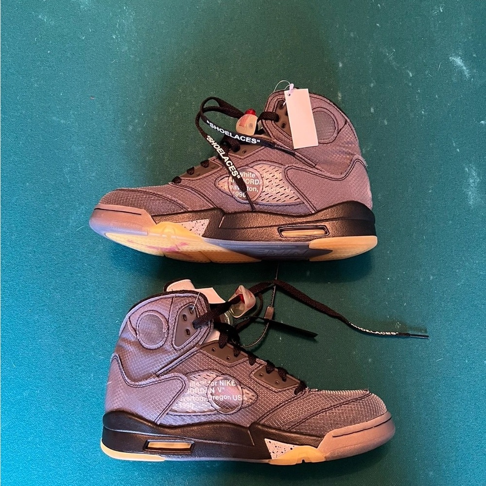 Jordan 5 retro x Off white sneakers